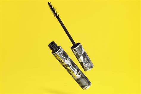 Get Ready to Flutter: The Magic of Extension Mascara